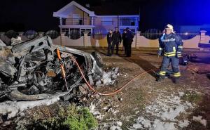 Laktaši: U užasnoj nesreći izgorio automobil, preminuo i vozač