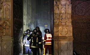 Zašto su vatrogasci bili primorani da satima gase požar na katedrali Notre Dame