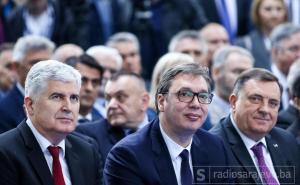 Čović sa Dodikom ide na miting podrške Vučiću, zabavlja ih Bora Čorba?