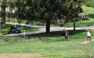 Prošetajte s nama ulicama grada: Sunce se vratilo u Sarajevo