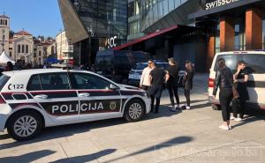 Sarajevo: U toku evakuacija SCC-a, javljeno da je postavljena bomba