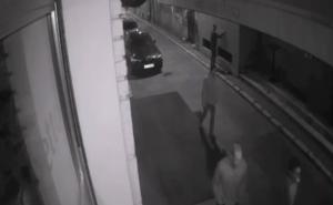 Vandali uništili tek očišćenu fasadu u Starom Gradu, kamera sve zabilježila