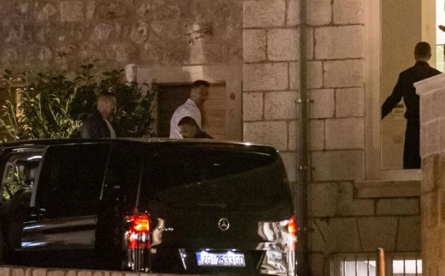 Nakon što je bježao od djece, Ronaldo izveo Georginu u dubrovački restoran