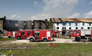 Požar u Ilijašu: Poznato šta je mogući uzrok, jednoj od radnica pozlilo