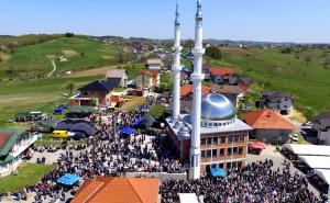 Šehidska džamija u Cazinu otvara se u julu ove godine