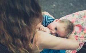 Tata termalnom kamerom snimio dojenje i oduševio videom koji je postao viralan