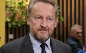 Bakir Izetbegović oštro kritikovao stranačke kolege i najavio velike promjene u SDA