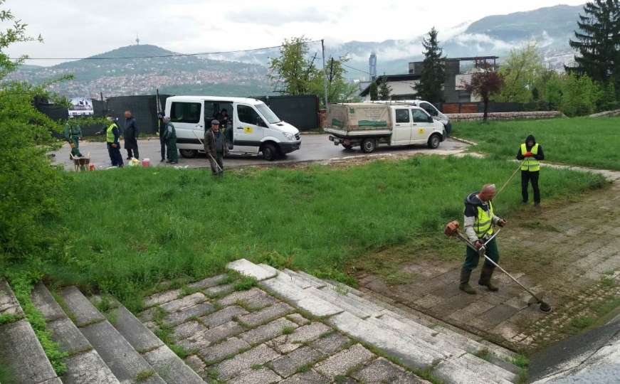 Velika akcija čišćenja u Sarajevu: Uređuje se Spomen-park Vraca 