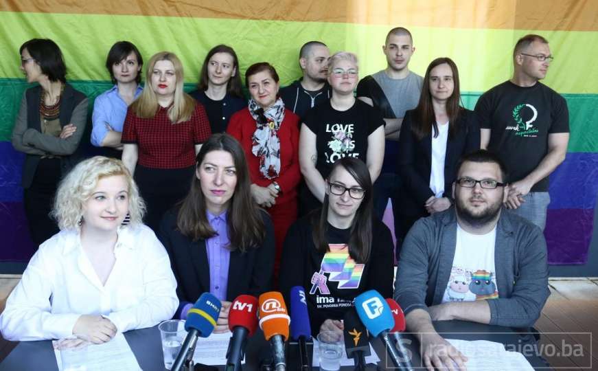 Homofobni napad u centru Sarajeva: Oglasila se i napadnuta djevojka