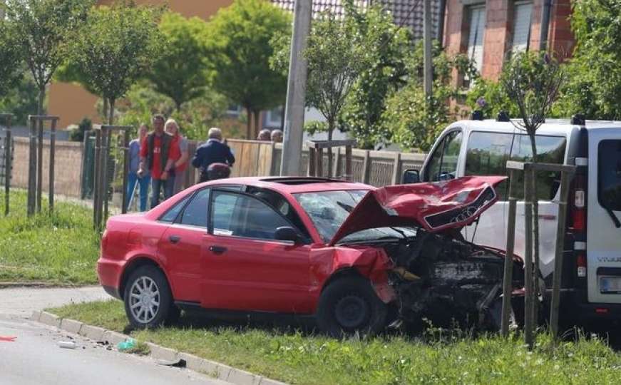 U stravičnoj saobraćajnoj nesreći u Hrvatskoj poginula vozačica