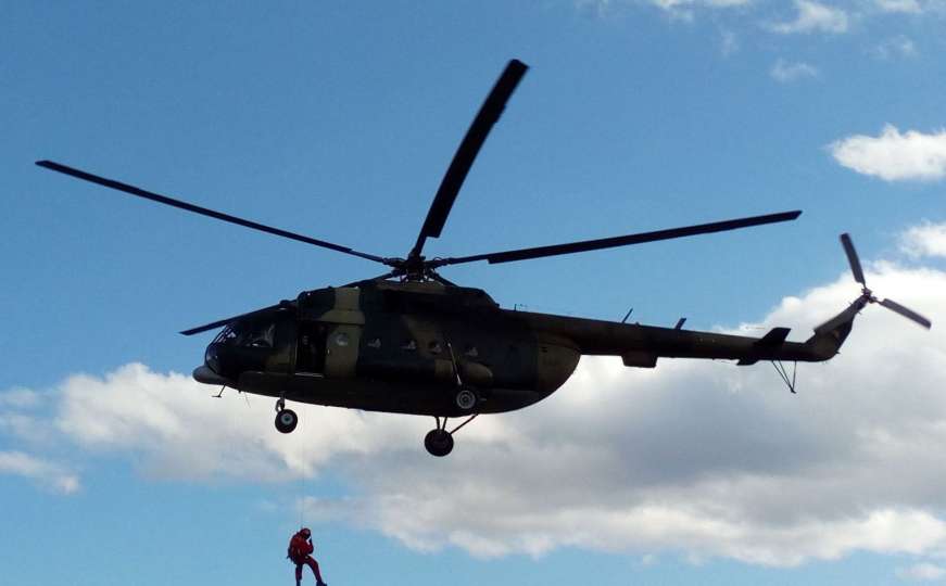 GSS i OS BiH helikopterom spašavali češke planinarke na Prenju 