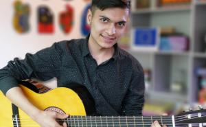 Ponovo zagrliti gitaru, nakon hiljada kilometara od Afganistana do BiH