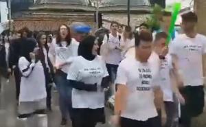  Pogledajte kako se maturanti u Sarajevu opraštaju od srednje škole