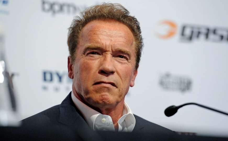 Napadnut Arnold Schwarzenegger: Muškarac ga udario u leđa