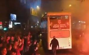 Aplauz, naklon i pjesma: Horde se poklonile šampionima