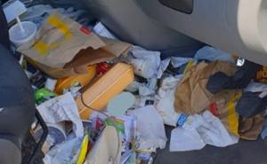 Kažnjen zbog smeća u automobilu 