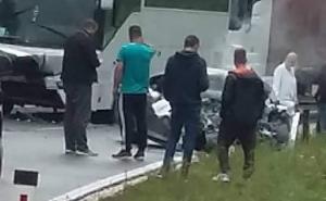 Jedna osoba smrtno stradala u sudaru autobusa i automobila kod mosta Begića i Begovića