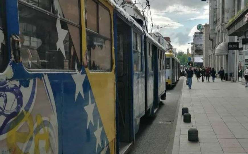 Velika gužva u Sarajevu: Tramvaji ne rade, MUP ne zna šta se dešava