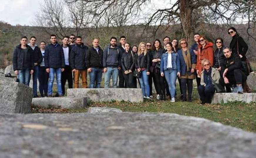 "U kamenu uklesano": Mladi iz BiH uređuju srednjovekovne nekropole