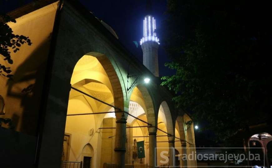 Muslimani večeras obilježavaju Lejletul-Bedr, jednu od najznačajnijih noći