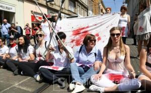 Zagreb u blokadi: U toku protesti, policija ima pune ruke posla