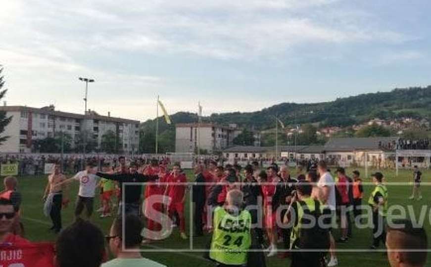 Pogledajte slavlje navijača i igrača Veleža nakon povratka u Premijer ligu 