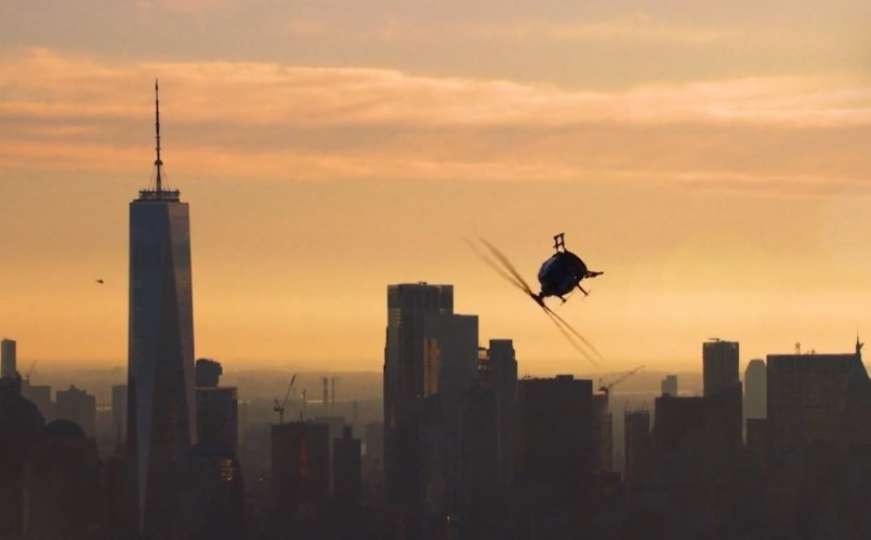 Red Bull spektakl na nebu, pogledajte akrobacije s helikopterom