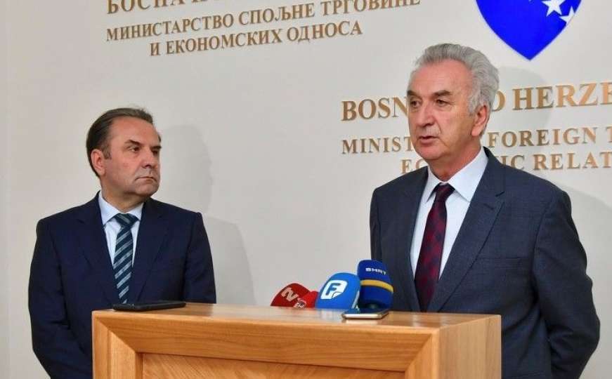 Sastanak Šarovića i Ljajića: Kosovu rok do 1. jula da ukine takse, a onda…