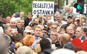 Završeni protesti ispred VSTV-a: Građani tražili ostavke i pravdu