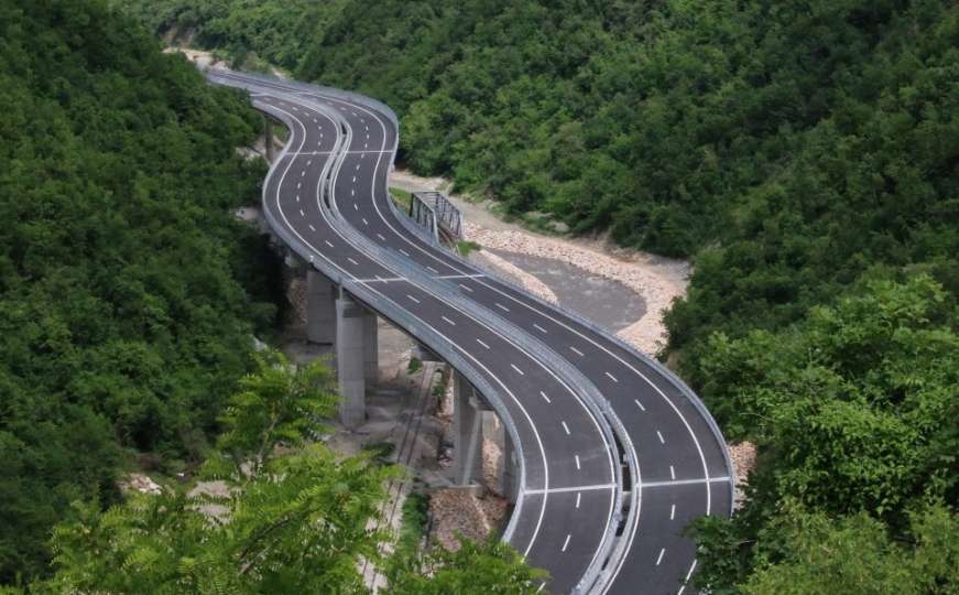 Graditeljsko čudo: Završen autoput koji povezuje Kosovo i Sj. Makedoniju