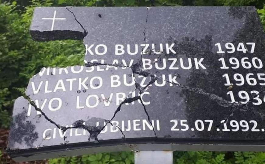 Otkrivena osoba koja je uništila spomen-ploče stradalim Hrvatima u Prijedoru