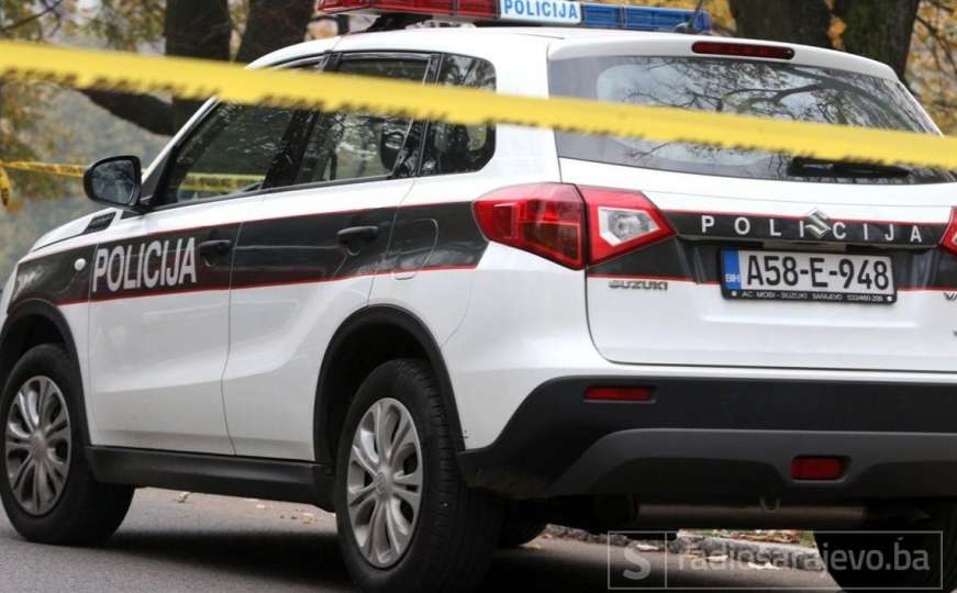 Jedna osoba ranjena u pucnjavi na parkingu na Ilidži