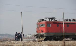 Voz udario automobil u Živinicama: Jedna osoba poginula, dvije povrijeđene