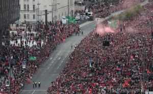 Pola miliona ljudi na ulicama: Veličanstven doček u gradu Beatlesa za šampione Europe