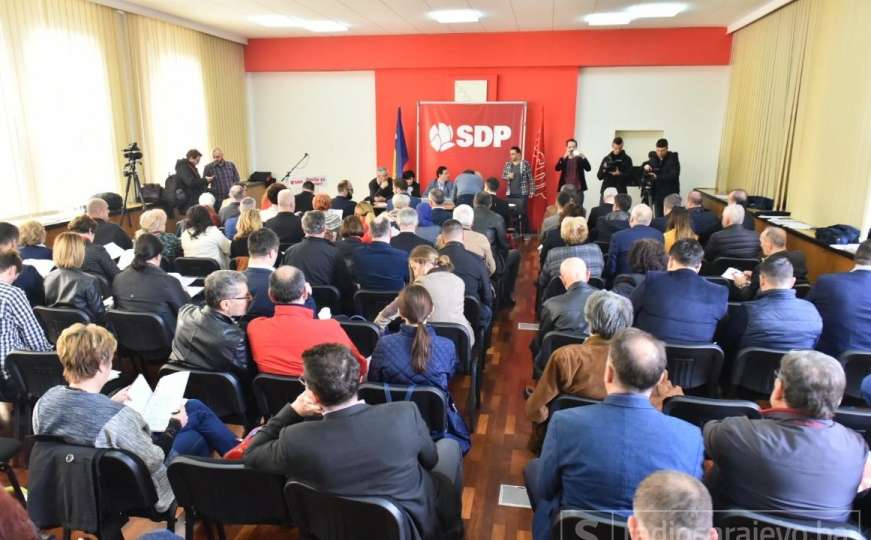SDP podnosi krivičnu prijavu zbog postavljanja spomenika Draži Mihailoviću