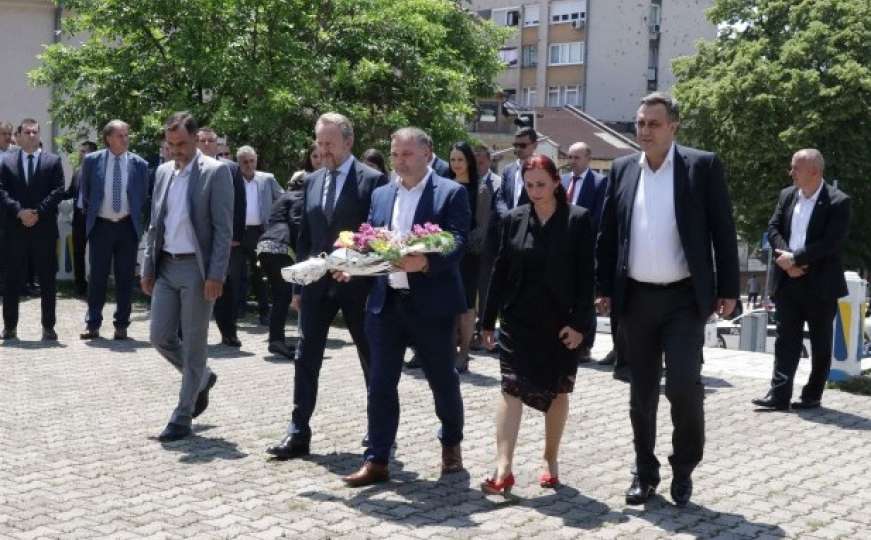 Izetbegović najavio da će širom BiH biti realizirani značajni projekti