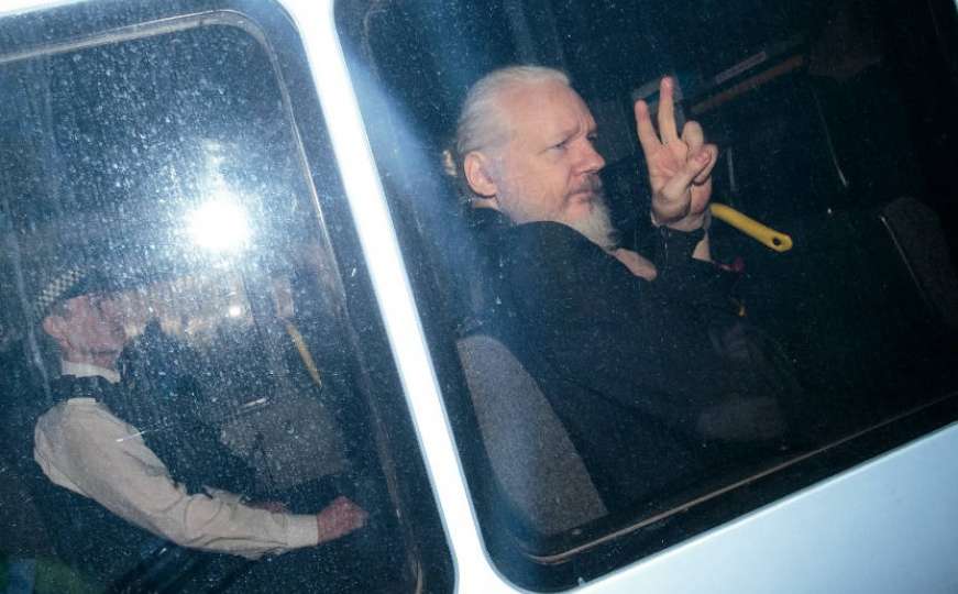 Objavljen prvi snimak Assangea iz zatvora Belmarsh: Mnogi šokirani kako izgleda