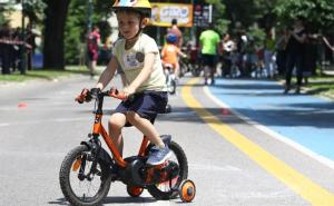 Giro di bambino: Mališani na biciklima uživali u sunčanom danu 