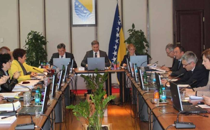 Vanredna sjednica Vijeća ministara zbog granta EBRD-a za autoputeve u RS