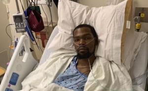 Velika zvijezda iz bolničkog kreveta poručila: Jako me sve boli, ali sam OK