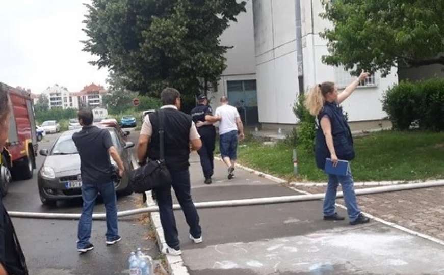 Užas u Beogradu: Majka bacila dijete (3) kroz prozor pa skočila i ona