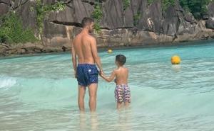 Pjanić se pohvalio fotkama s mora - javio se i Sabit IzTarčina