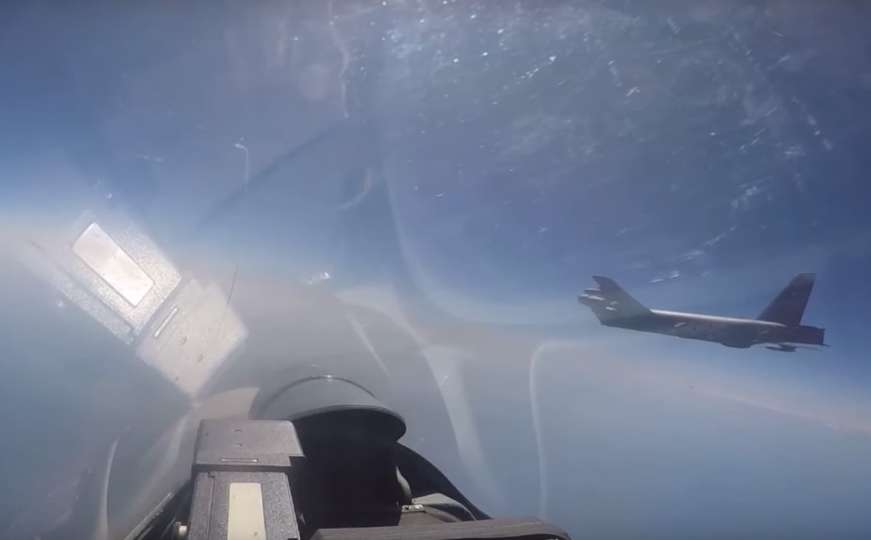 Okršaj na nebu: Ruski lovci presreli američki bombarder
