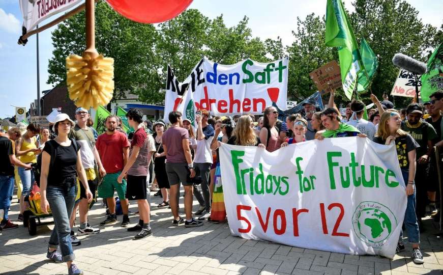 Njemačka: Hiljade ljudi na protestima protiv klimatskih promjena