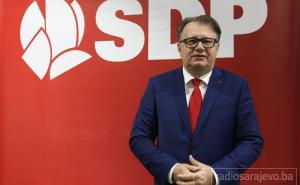 Nikšić održao maratonski govor: SDP neće biti šegrt, već arhitekta promjena u BiH