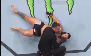 Nestao u 9 sekundi: To je drugi najbrži nokaut teške kategorije