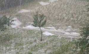 Jako nevrijeme u ZDK: Nebo se otvorilo nad Zenicom