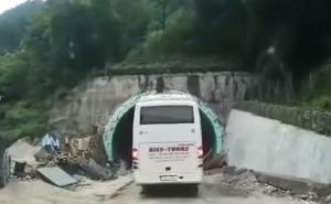 Hoće li biti završen do septembra: Kako izgleda vožnja razrovanim tunelom Vranduk