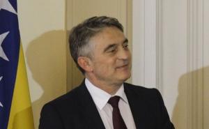 Komšić u kampanji uzima glasove na sukobima, a nakon izbora ulazi u vlast sa HDZ-om