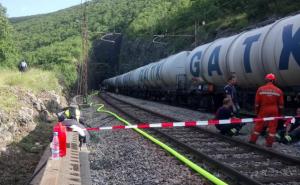 Iscurilo 10.000 litara kerozina: Prevrnuo se voz na granici Hrvatske i Slovenije